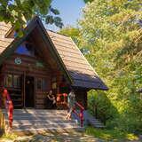 Image: PTTK Mountain Shelter in Bartne